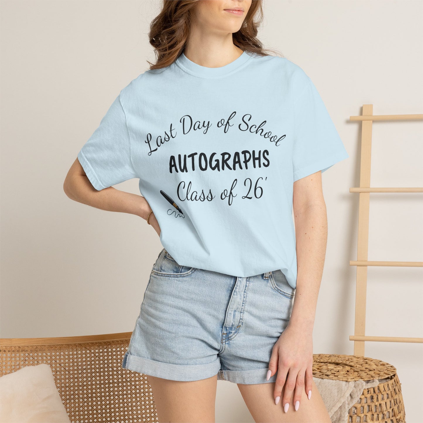 Last Day of School "Autographs" T‑Shirt — Class of '26 Keepsake