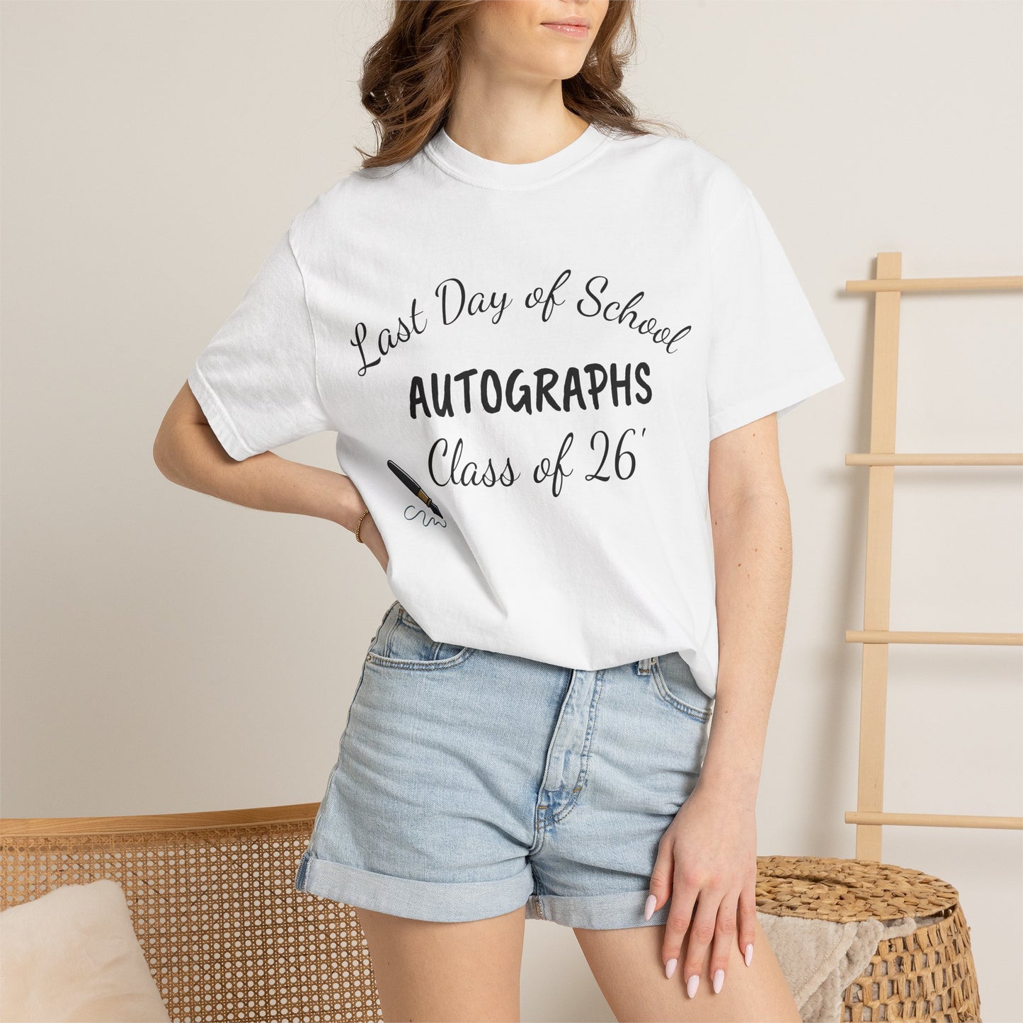 Last Day of School "Autographs" T‑Shirt — Class of '26 Keepsake
